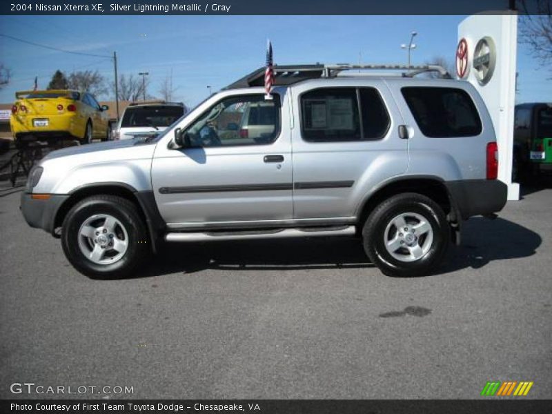 Silver Lightning Metallic / Gray 2004 Nissan Xterra XE