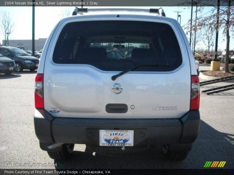 Silver Lightning Metallic / Gray 2004 Nissan Xterra XE