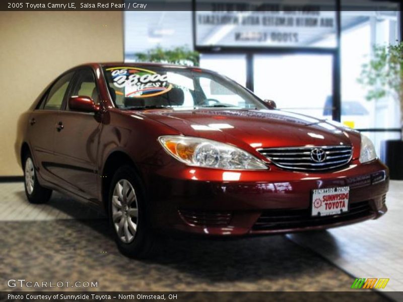 Salsa Red Pearl / Gray 2005 Toyota Camry LE