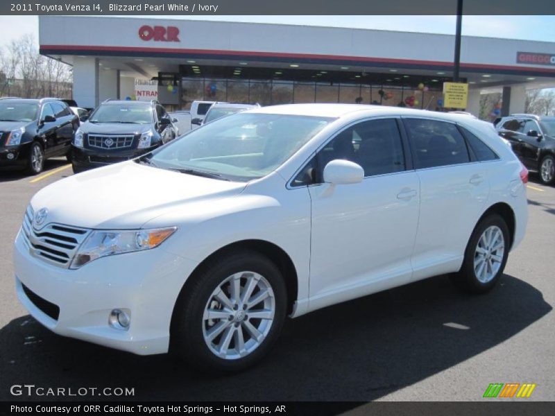 Blizzard Pearl White / Ivory 2011 Toyota Venza I4