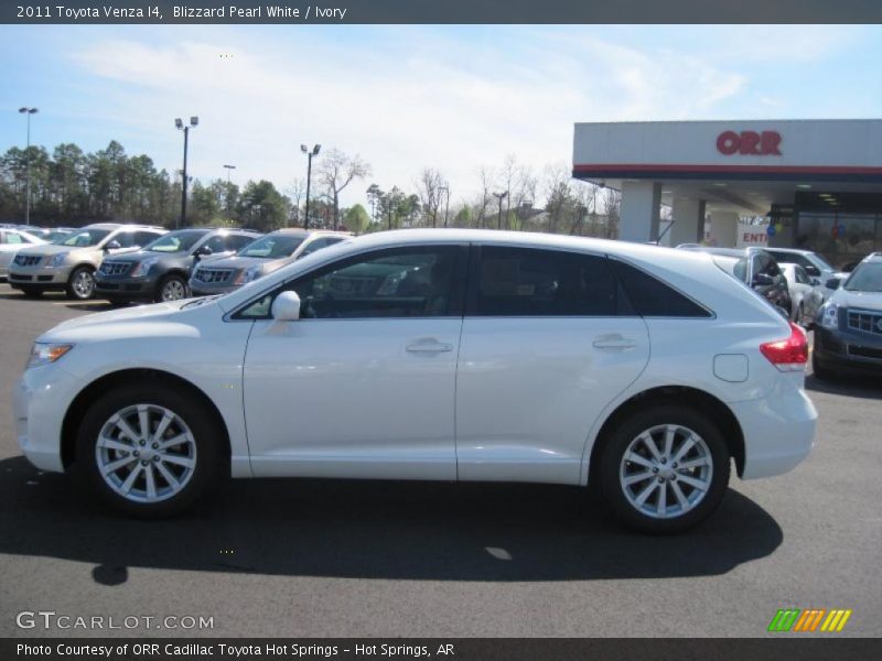 Blizzard Pearl White / Ivory 2011 Toyota Venza I4