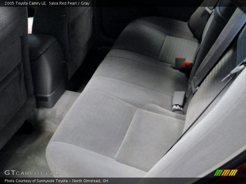 Salsa Red Pearl / Gray 2005 Toyota Camry LE