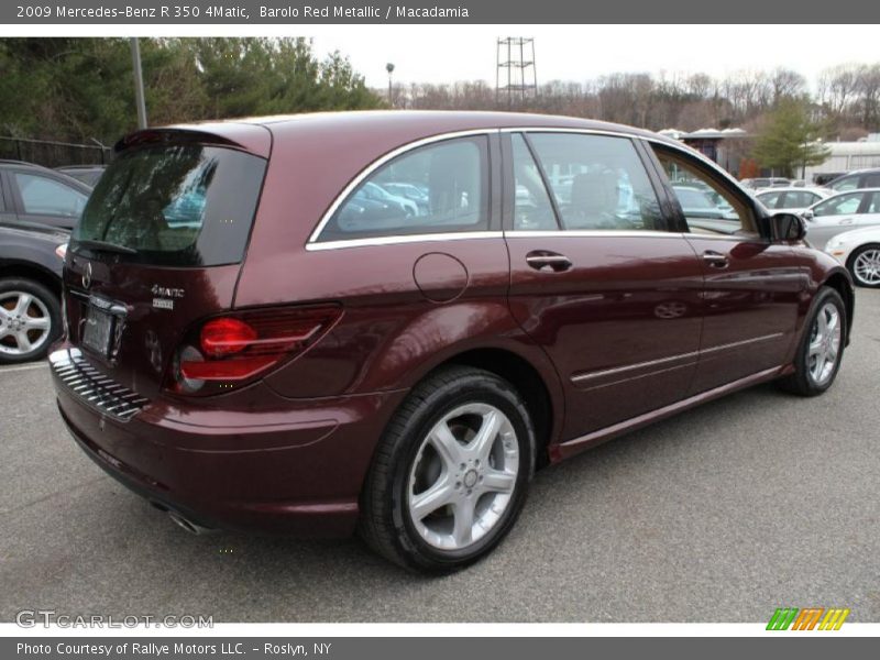 Barolo Red Metallic / Macadamia 2009 Mercedes-Benz R 350 4Matic