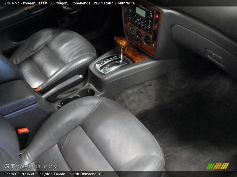  2004 Passat GLS Wagon Anthracite Interior