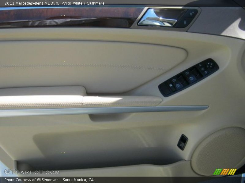 Arctic White / Cashmere 2011 Mercedes-Benz ML 350