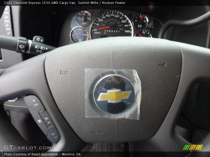 Summit White / Medium Pewter 2011 Chevrolet Express 1500 AWD Cargo Van
