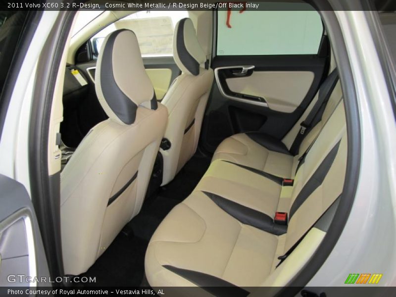 Cosmic White Metallic / R Design Beige/Off Black Inlay 2011 Volvo XC60 3.2 R-Design