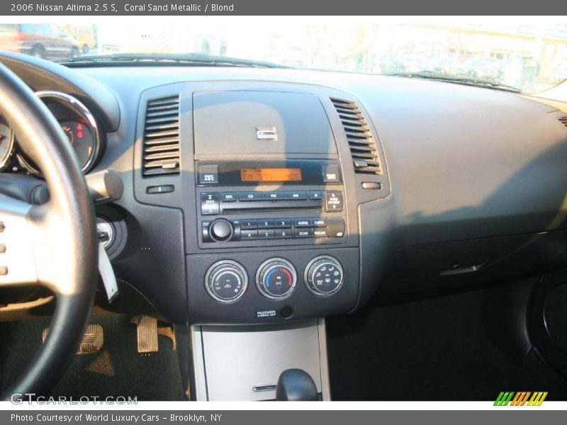 Coral Sand Metallic / Blond 2006 Nissan Altima 2.5 S