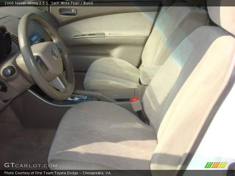 Satin White Pearl / Blond 2006 Nissan Altima 2.5 S