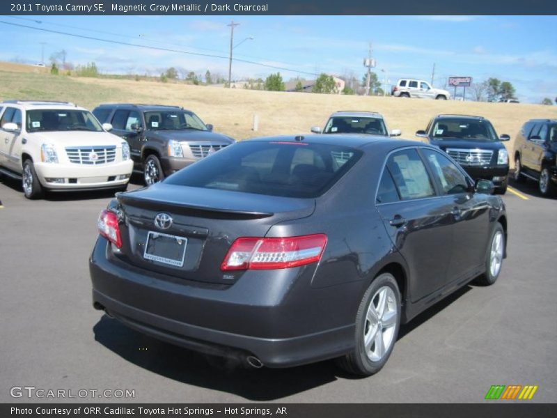 Magnetic Gray Metallic / Dark Charcoal 2011 Toyota Camry SE
