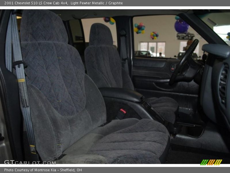 Light Pewter Metallic / Graphite 2001 Chevrolet S10 LS Crew Cab 4x4