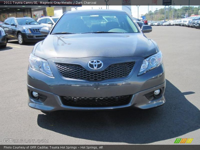 Magnetic Gray Metallic / Dark Charcoal 2011 Toyota Camry SE