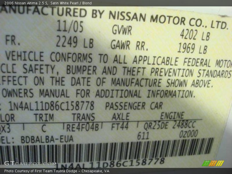 Satin White Pearl / Blond 2006 Nissan Altima 2.5 S