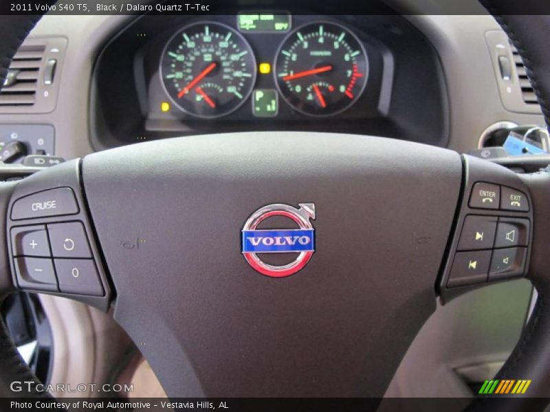  2011 S40 T5 Steering Wheel