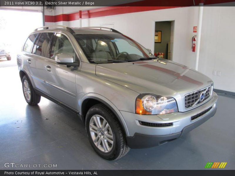 Electric Silver Metallic / Beige 2011 Volvo XC90 3.2