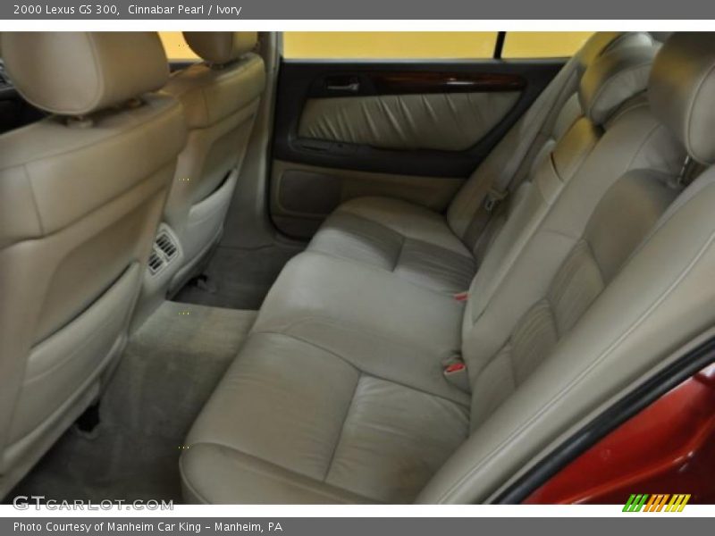  2000 GS 300 Ivory Interior