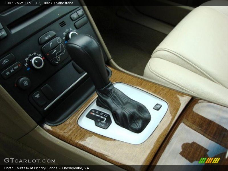 Black / Sandstone 2007 Volvo XC90 3.2