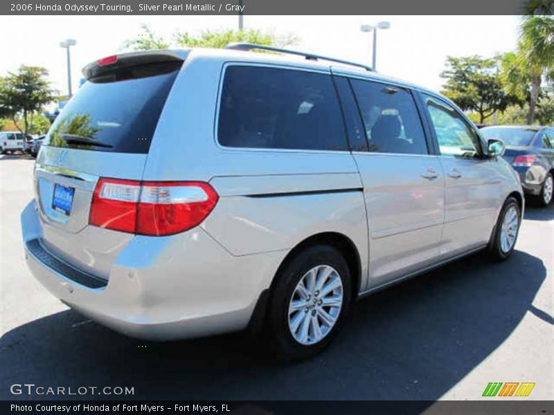 Silver Pearl Metallic / Gray 2006 Honda Odyssey Touring