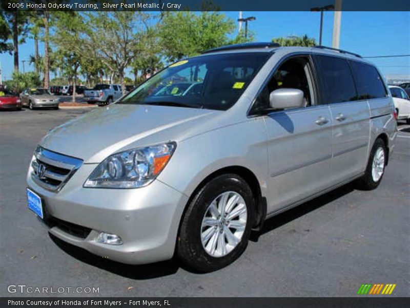 Silver Pearl Metallic / Gray 2006 Honda Odyssey Touring