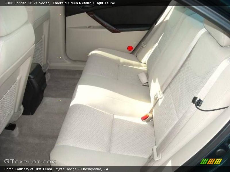 Emerald Green Metallic / Light Taupe 2006 Pontiac G6 V6 Sedan