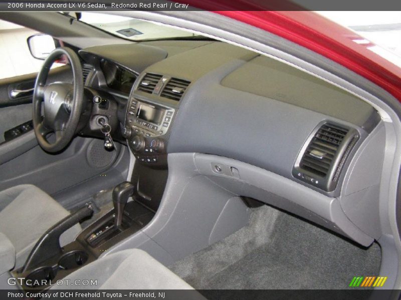 Dashboard of 2006 Accord LX V6 Sedan
