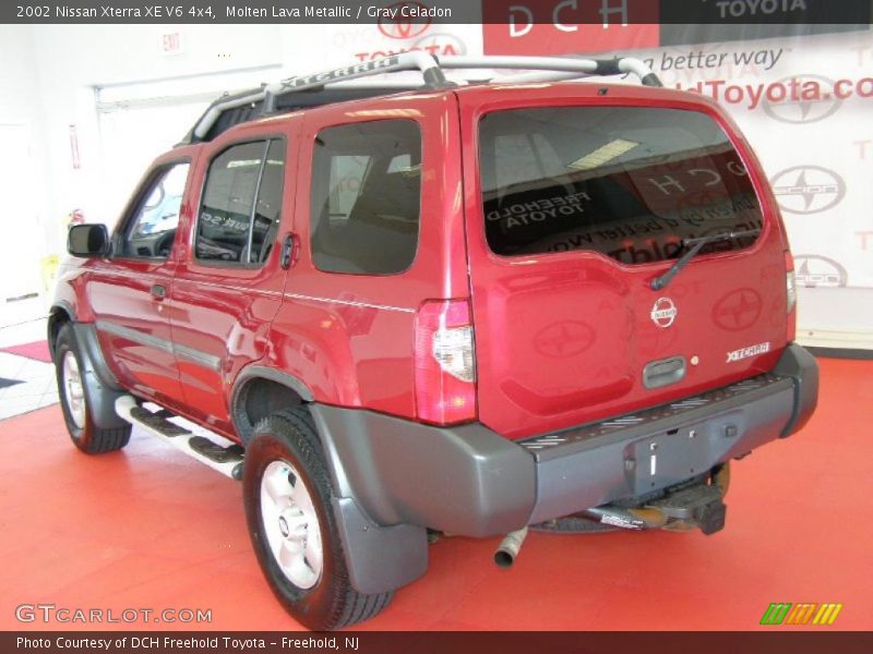 Molten Lava Metallic / Gray Celadon 2002 Nissan Xterra XE V6 4x4
