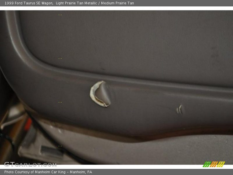 Light Prairie Tan Metallic / Medium Prairie Tan 1999 Ford Taurus SE Wagon