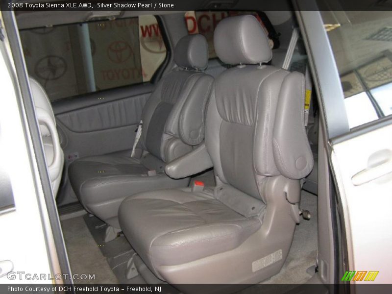 Silver Shadow Pearl / Stone 2008 Toyota Sienna XLE AWD