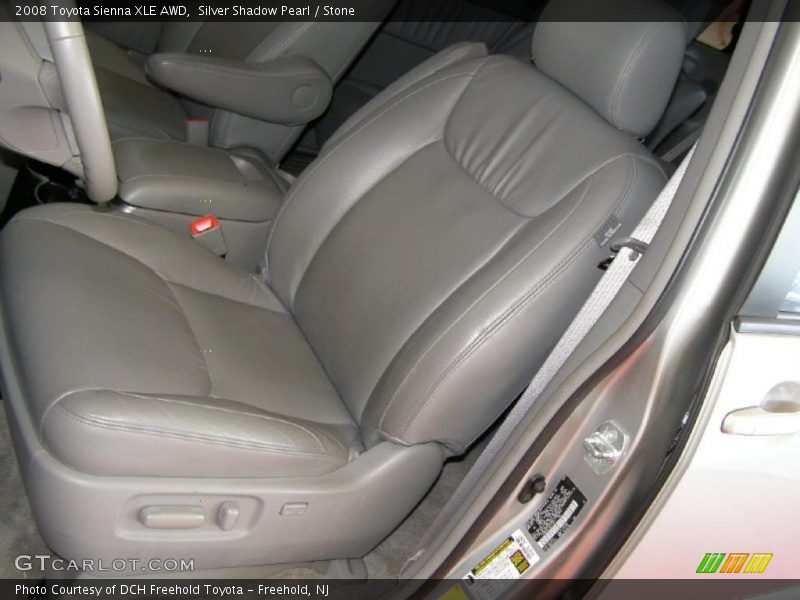 Silver Shadow Pearl / Stone 2008 Toyota Sienna XLE AWD