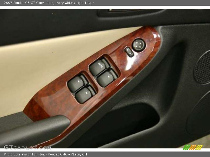 Ivory White / Light Taupe 2007 Pontiac G6 GT Convertible