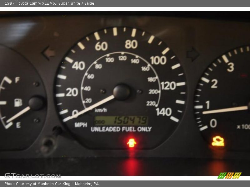 Super White / Beige 1997 Toyota Camry XLE V6