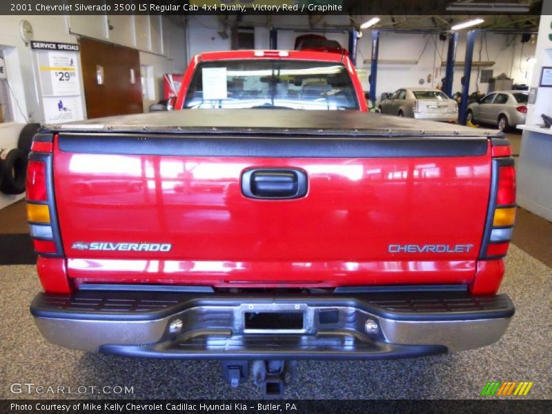 Victory Red / Graphite 2001 Chevrolet Silverado 3500 LS Regular Cab 4x4 Dually