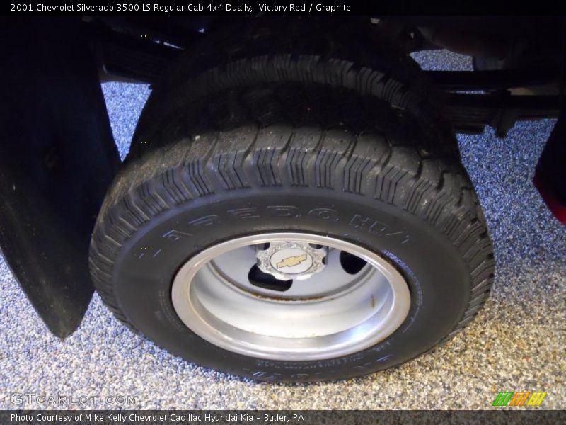 Victory Red / Graphite 2001 Chevrolet Silverado 3500 LS Regular Cab 4x4 Dually