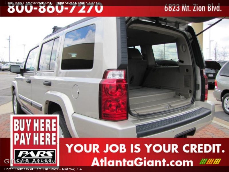 Bright Silver Metallic / Khaki 2006 Jeep Commander 4x4