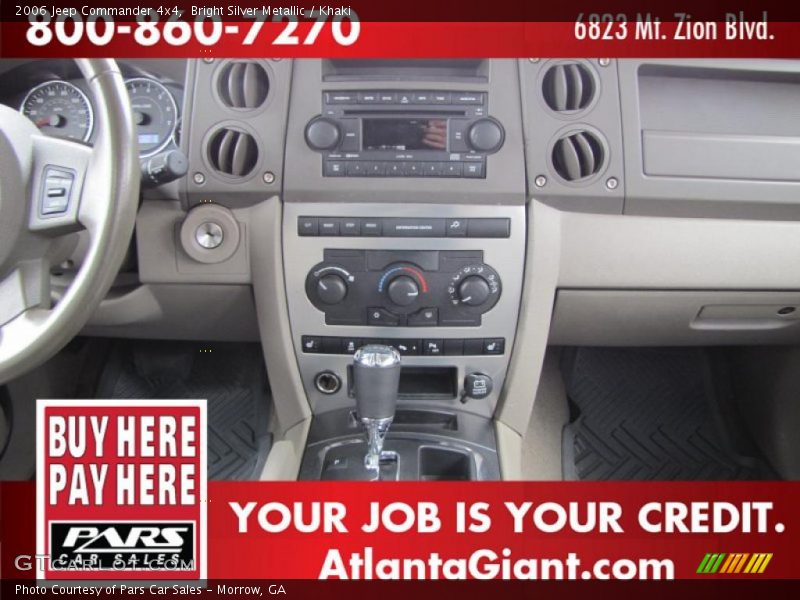 Bright Silver Metallic / Khaki 2006 Jeep Commander 4x4