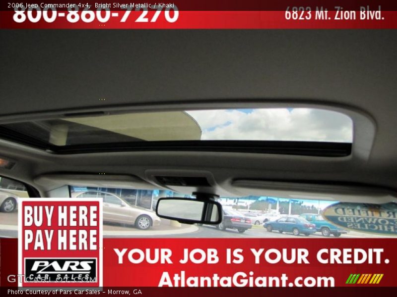 Bright Silver Metallic / Khaki 2006 Jeep Commander 4x4