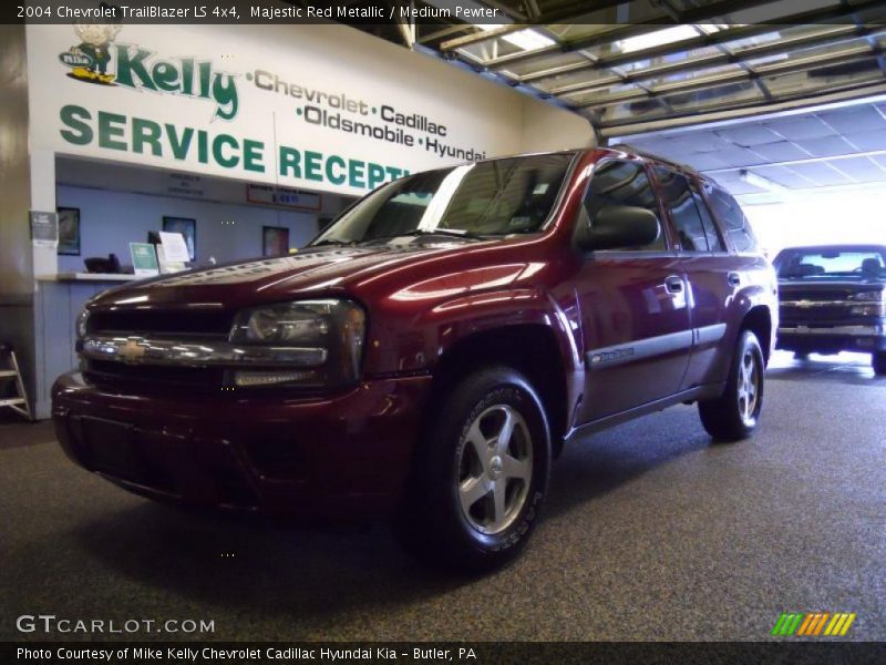 Majestic Red Metallic / Medium Pewter 2004 Chevrolet TrailBlazer LS 4x4