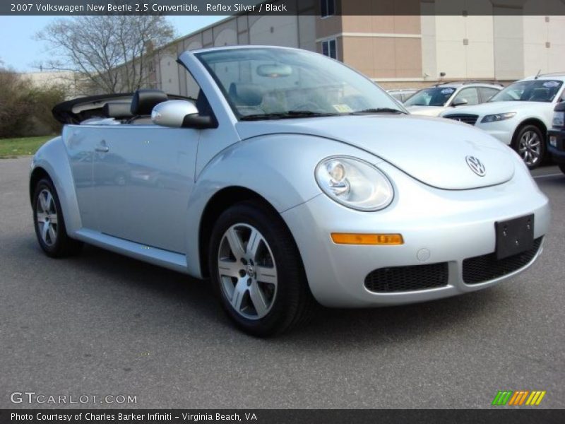 Front 3/4 View of 2007 New Beetle 2.5 Convertible