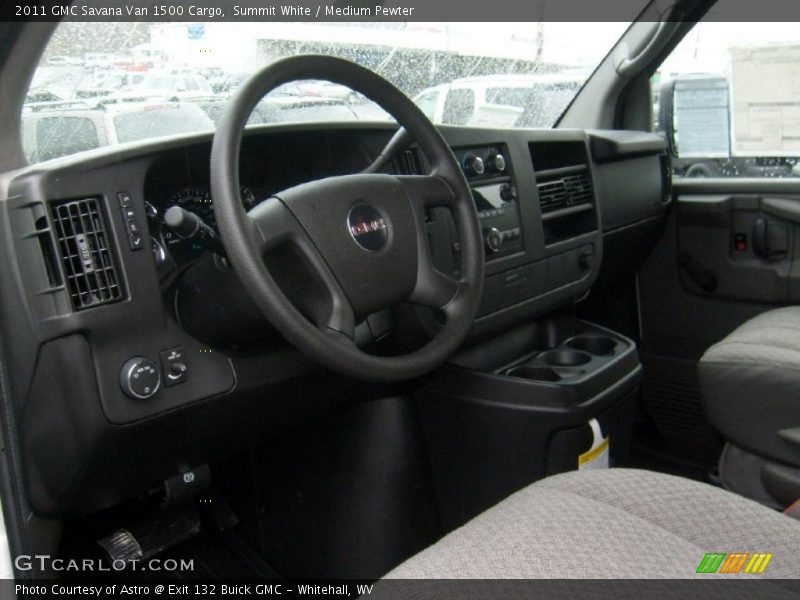 Summit White / Medium Pewter 2011 GMC Savana Van 1500 Cargo