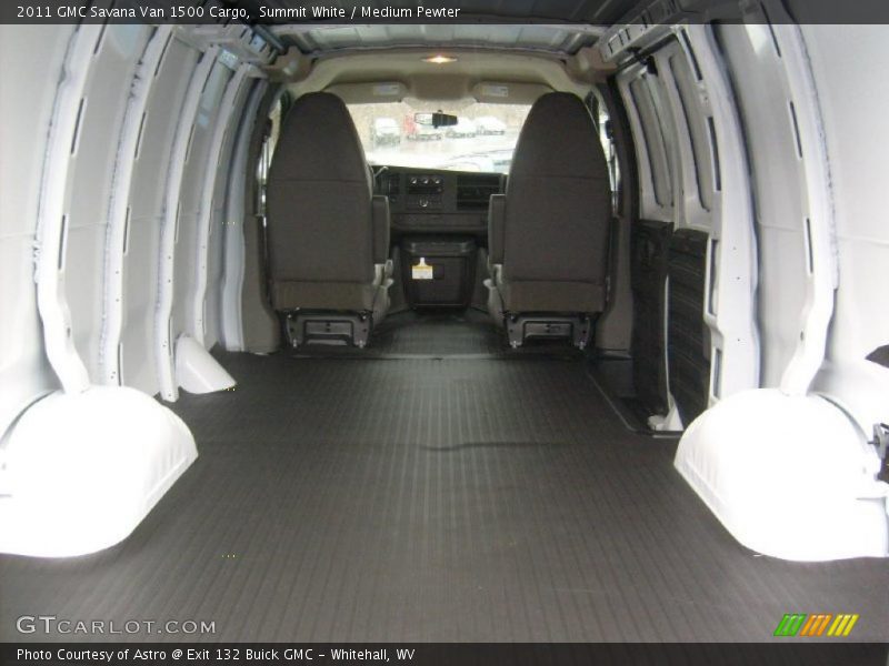  2011 Savana Van 1500 Cargo Trunk