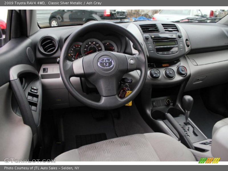 Classic Silver Metallic / Ash Gray 2009 Toyota RAV4 4WD
