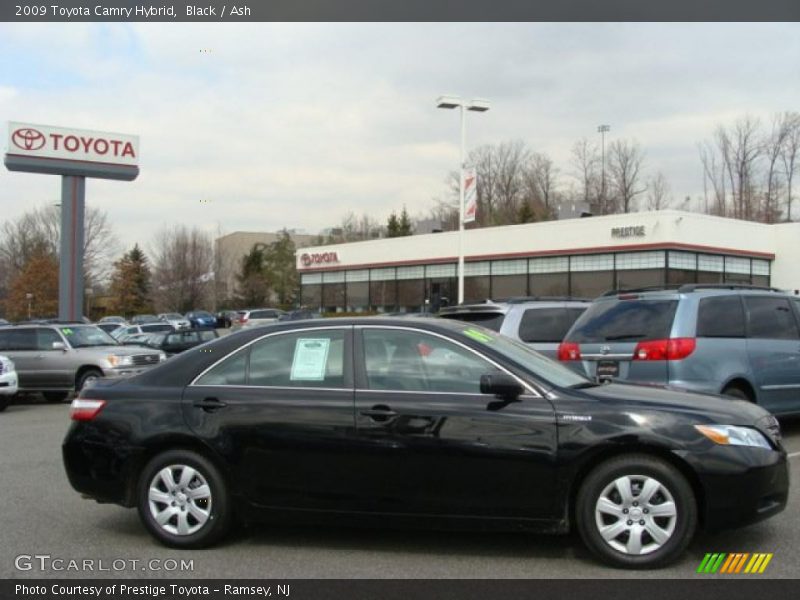 Black / Ash 2009 Toyota Camry Hybrid