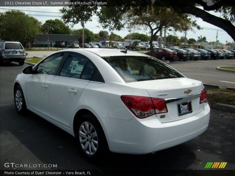 Summit White / Medium Titanium 2011 Chevrolet Cruze LT