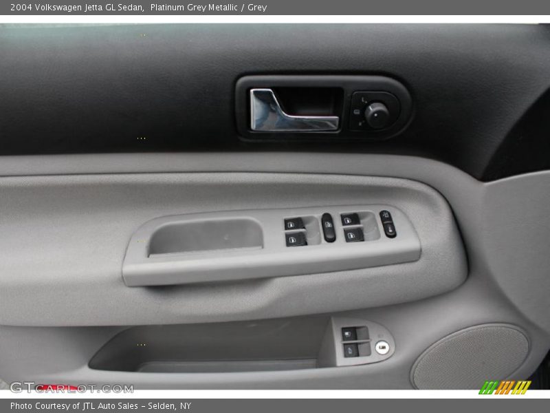 Platinum Grey Metallic / Grey 2004 Volkswagen Jetta GL Sedan