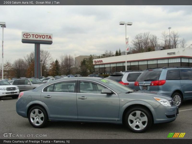 Ocean Mist / Tan 2009 Saturn Aura XE