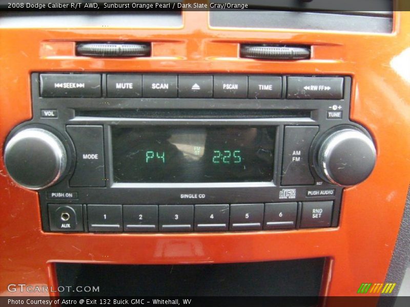 Controls of 2008 Caliber R/T AWD