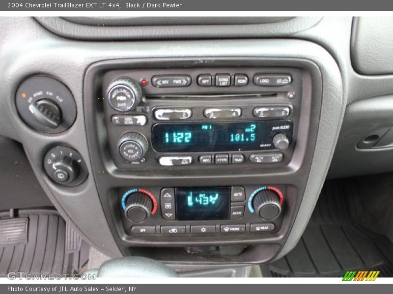 Black / Dark Pewter 2004 Chevrolet TrailBlazer EXT LT 4x4