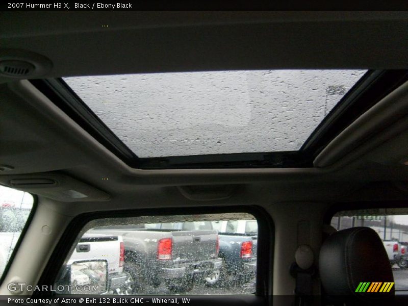 Sunroof of 2007 H3 X