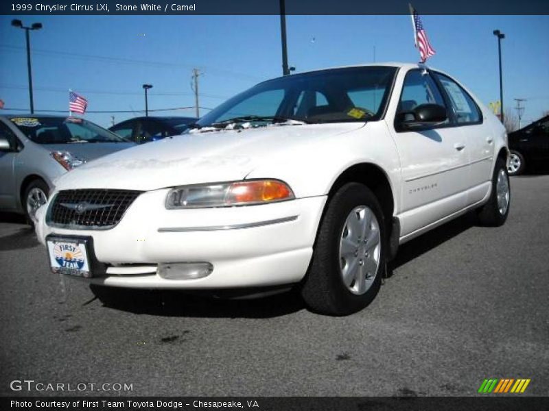 Stone White / Camel 1999 Chrysler Cirrus LXi