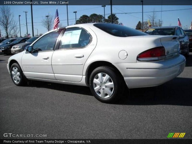 Stone White / Camel 1999 Chrysler Cirrus LXi